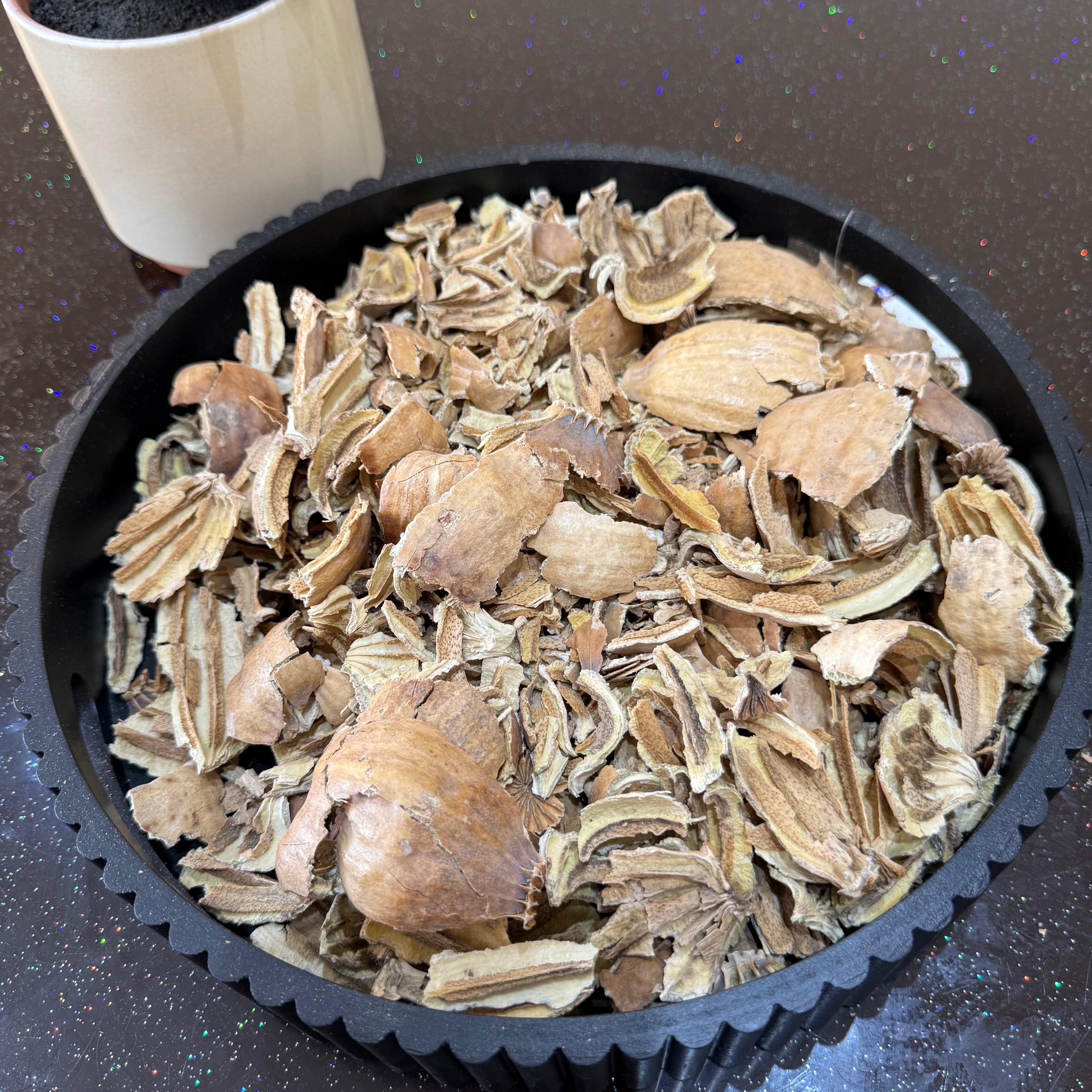 Austria Crushed Dried Poppy Heads (without Seed and Stems Pods)